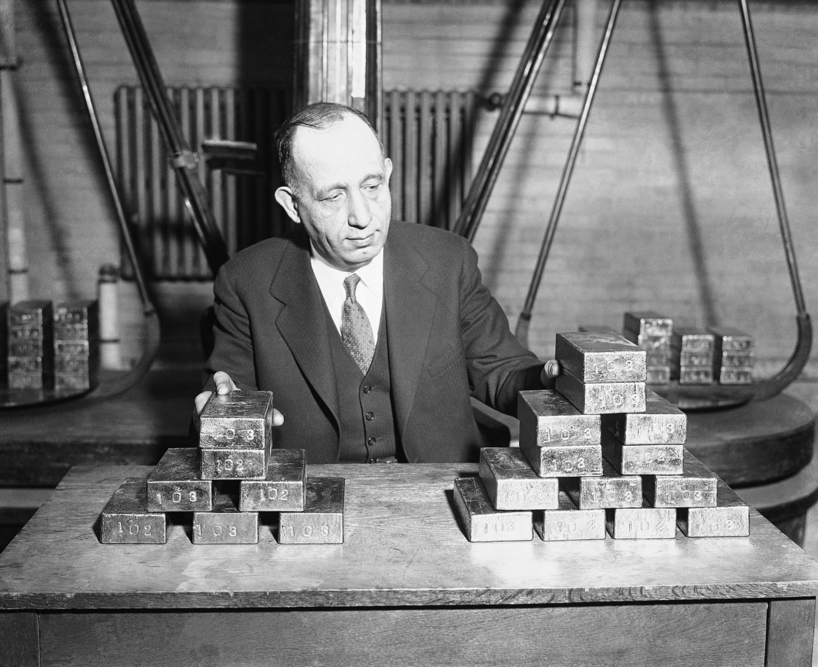 1933: The Gold Standard